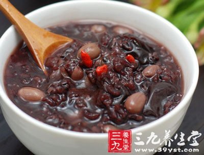 紅豆黑米美顏粥補腎