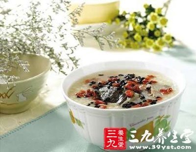 山藥黑芝麻粥的做法