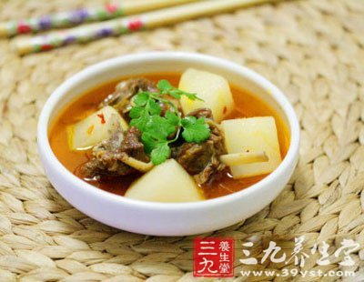 吃羊肉炖蘿卜補腎