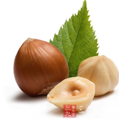 栗子,又名板栗、大栗、栗果,是殼斗科植物栗的種仁,有“千果之王”的美稱