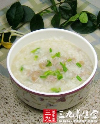 秋季早上喝碗粥 潤肺又養胃