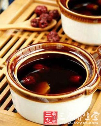 紅棗的吃法有旱蓮草紅棗湯