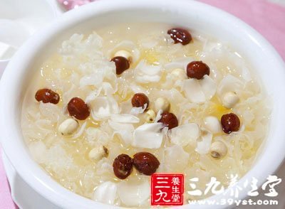 百合蓮子瘦肉湯