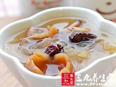 銀耳紅棗湯