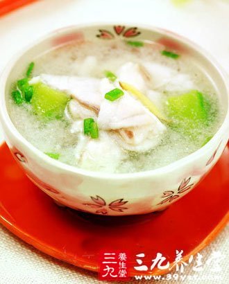 絲瓜鮮筍鲩魚片湯的做法