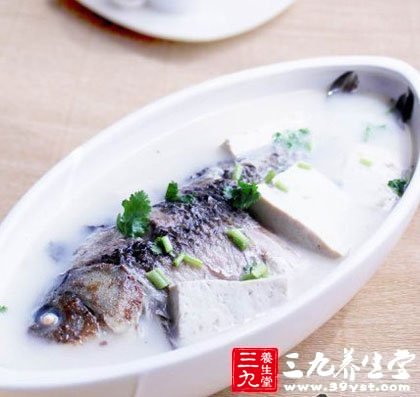 鲫魚豆腐湯的做法