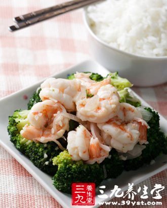 西蘭花炒蝦仁的做法