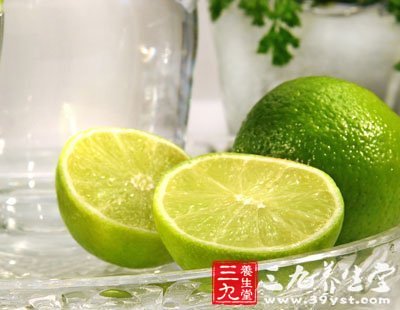 吃檸檬可以排毒