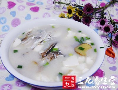 鹹魚頭豆腐湯治口臭
