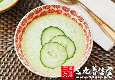 黃瓜粥清熱解毒、解渴、利水