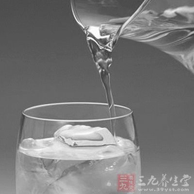 喝白開水,所以脂肪,蛋白質,澱粉全都不會攝入 喝白開水,所以脂肪,蛋白質,澱粉全都不會攝入