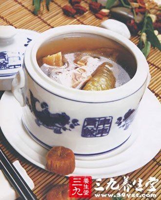 蟲草靈芝鹌鹑煲