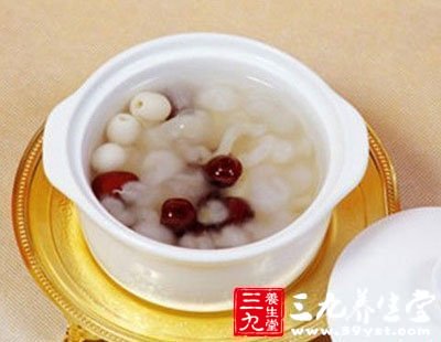 蓮子紅棗湯