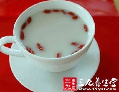 吃枸杞開心果豆漿對眼睛好