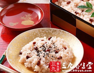 便秘吃什麼好 紫菜芝麻飯