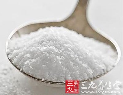 用食鹽溫腸胃
