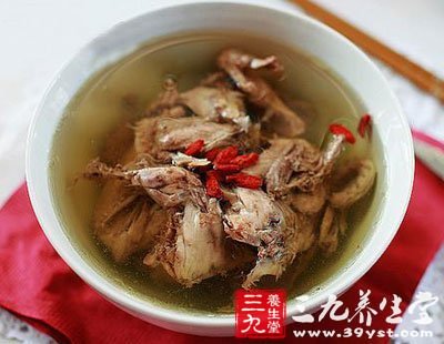 枸杞淮山鹌鹑湯