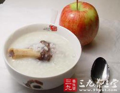吃羊骨粥補血