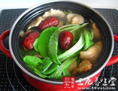 夏季養生湯 白菜牛肉蘑菇湯