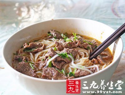 酸辣牛肉蒟蒻粉絲