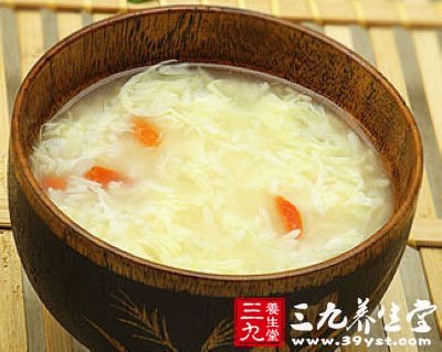 枸杞酒釀鹌鹑蛋