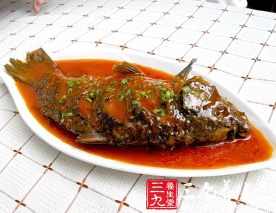 黑豆炖鯉魚