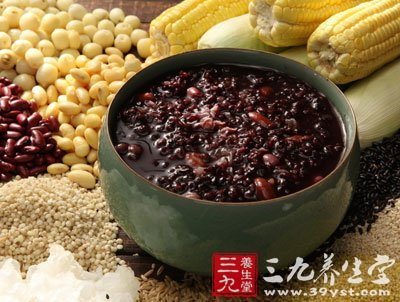黑米粥益肝補脾