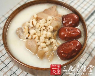 最有效的豐胸食譜前凸後翹試試豬肚