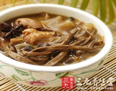 木瓜海螺炖雞腳