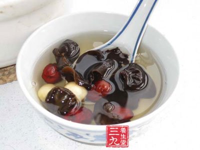 木耳紅棗湯