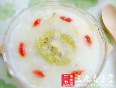甜漿粥起潤膚的作用
