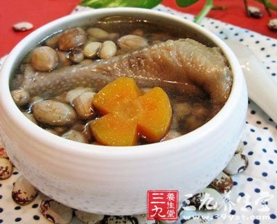 花生雞腳湯