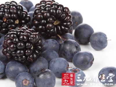 漿果桂皮鮮湯