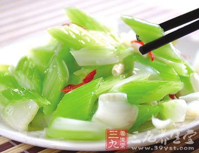 莴筍木耳炒山藥