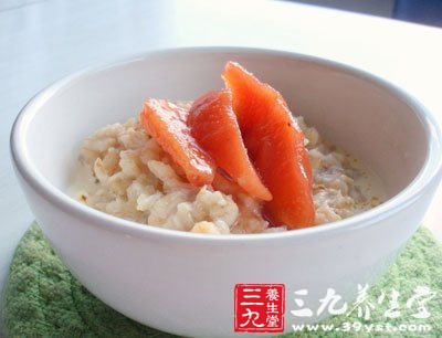 燕麥的鈣含量最高