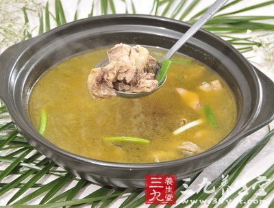 雞湯抗感冒效果好