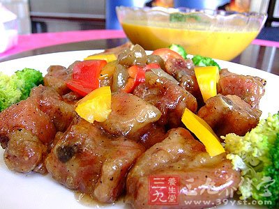 紅花黑豆鲶魚湯
