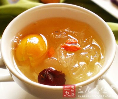 百合雞蛋湯