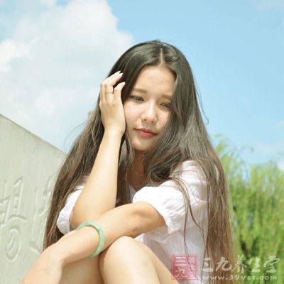 芍藥知母紅糖粥具有祛風除濕、止痛的作用