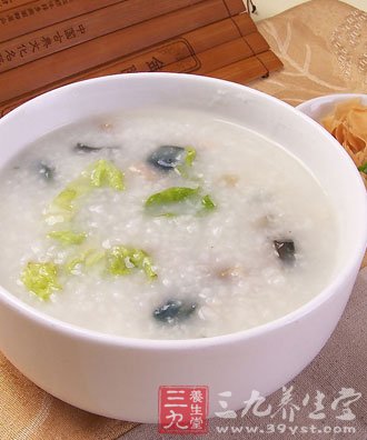 人參粥適合於病後體虛或畏寒食滯的人食用