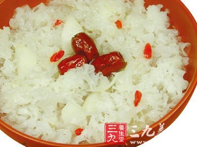 秋季養生 養肺補髒粥的做法