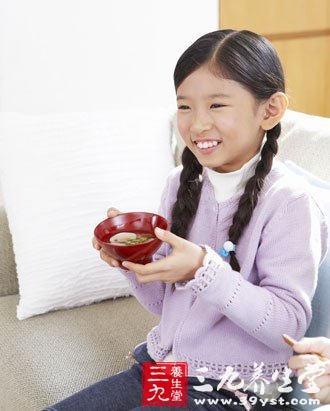 四種秋季養生湯的做法  滋陰又潤燥