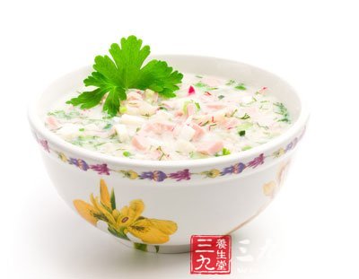 細滑口感水果羹 降火美顏聖品