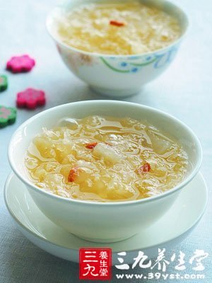 秋日潤肺止咳 5銀耳營養餐