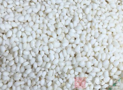 糯米性味甘、溫，入脾