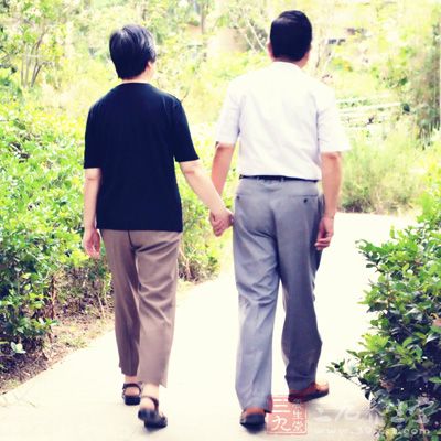 水腫腹滿，包括肝硬化腹水，四肢浮腫