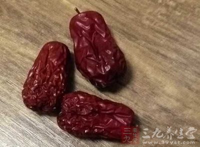 在補血的食物之中，效果最好的就要數紅棗