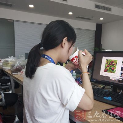 白開水取代冷飲 白開水取代冷飲