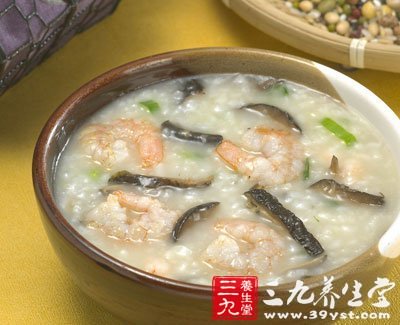 夏季養生保健 薦清熱止渴防病粥