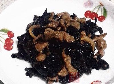 木耳炒肉做法一